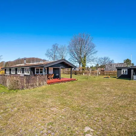 Holiday home Gorgeous In Rudkobing With Wifi *